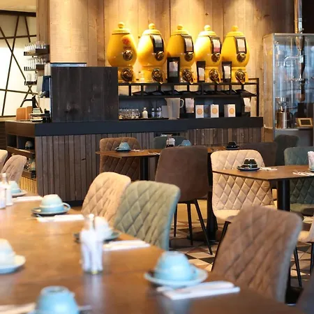 Отель Slowdown Travemuende 3*