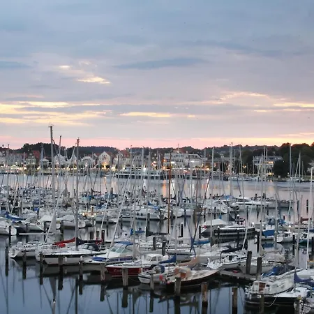 Slowdown Travemuende 3* Любек