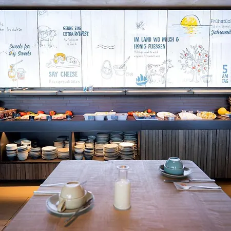 Slowdown Travemuende Любек