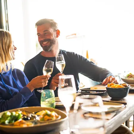 Отель Slowdown Travemuende 3*