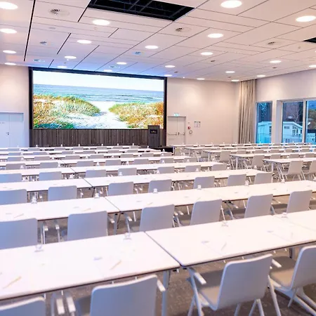 Slowdown Travemuende Отель Любек