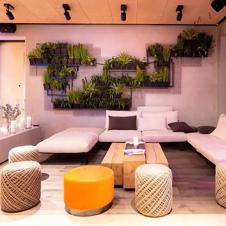 Отель Slowdown Travemuende Любек